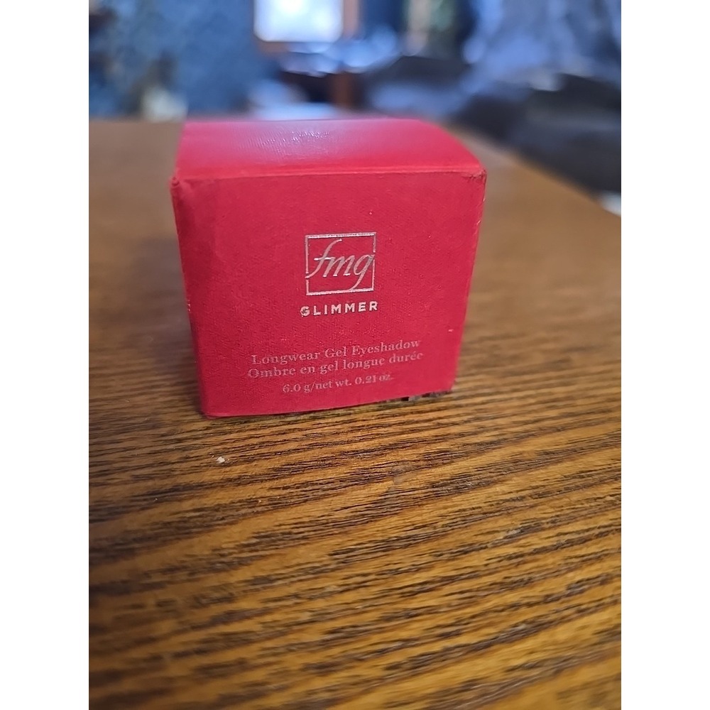 Avon fmg Glimmer‎ Longwear Gel Eyeshadow- Bronze Butterfly